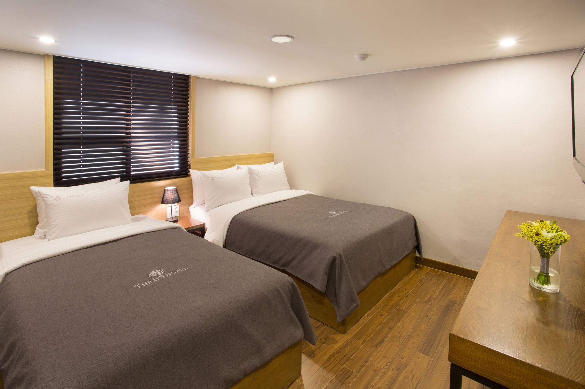 The Bs Hotel Busan Station מראה חיצוני תמונה