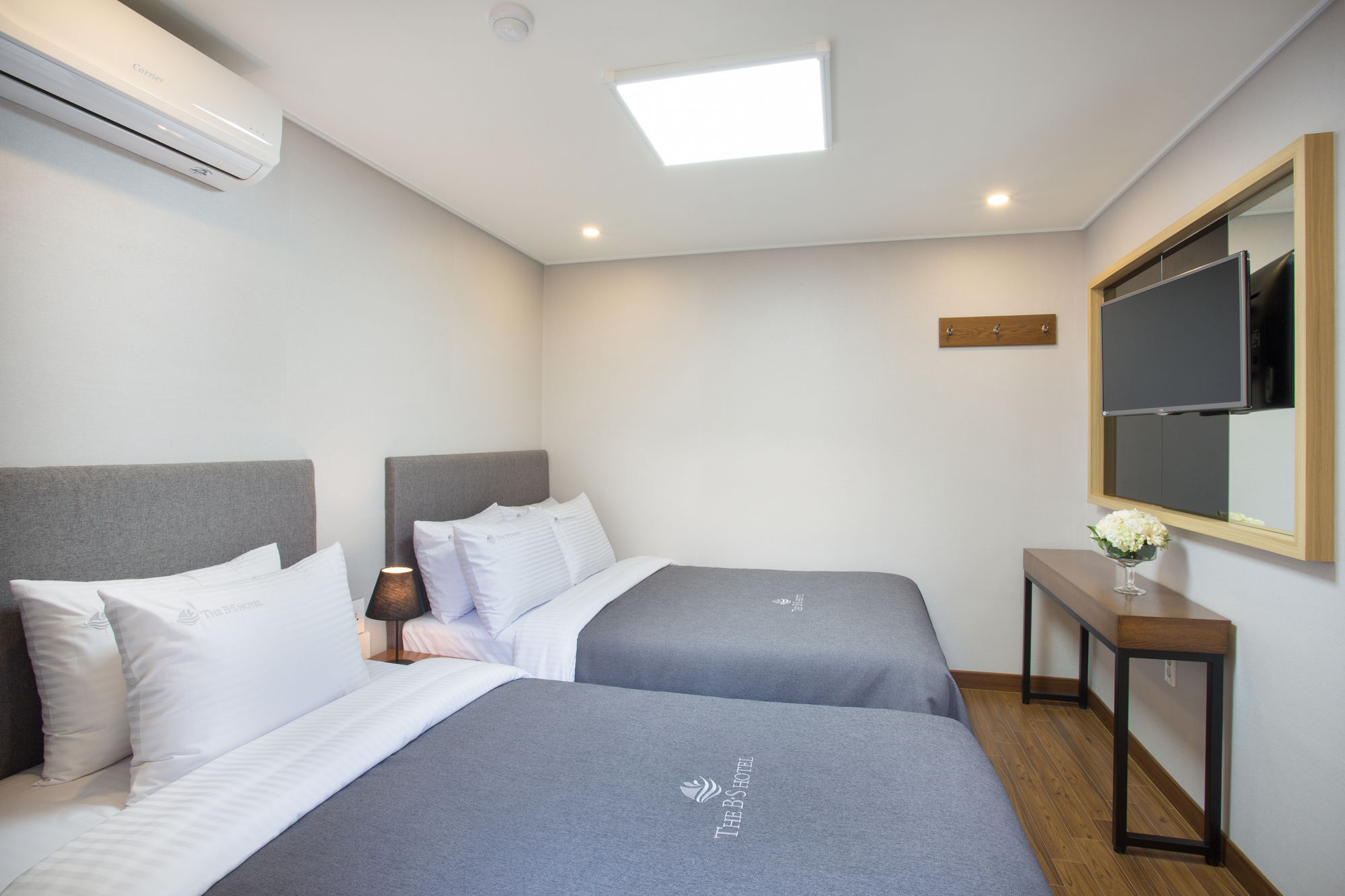 The Bs Hotel Busan Station מראה חיצוני תמונה